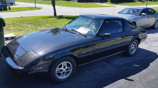 1985 Black Mazda RX-7