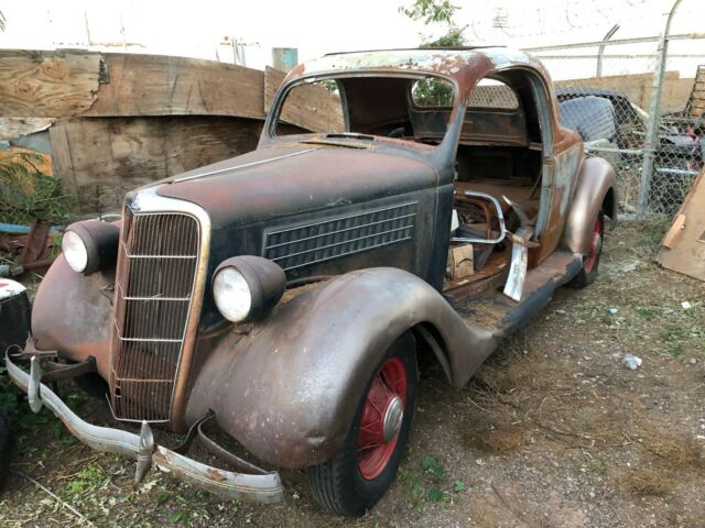 1935 Blue Ford 3 window Coupe