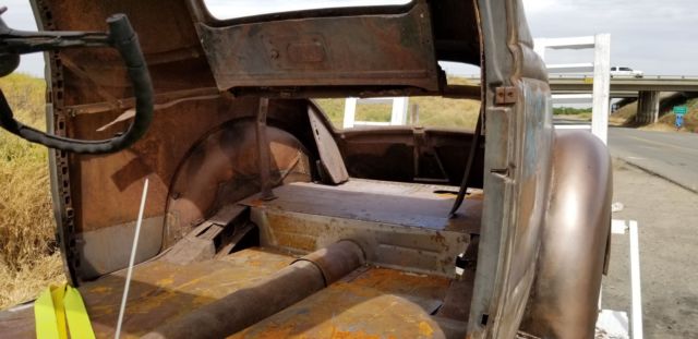 1935 Blue Ford 3 window Coupe