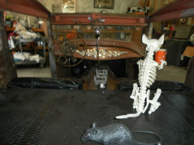 1928 Ford Other SEDAN 2 DOOR