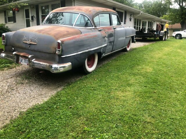 1953 Chrysler Windsor Sedan