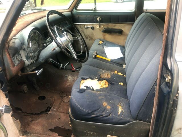 1953 Chrysler Windsor Sedan