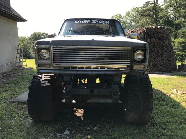 1980 Primer Chevrolet Blazer