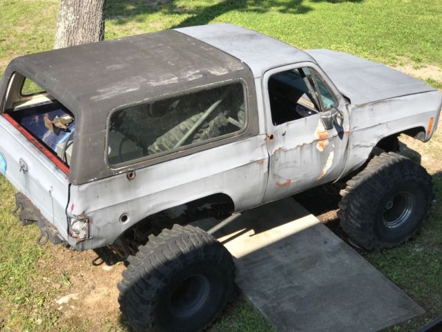 1980 Primer Chevrolet Blazer