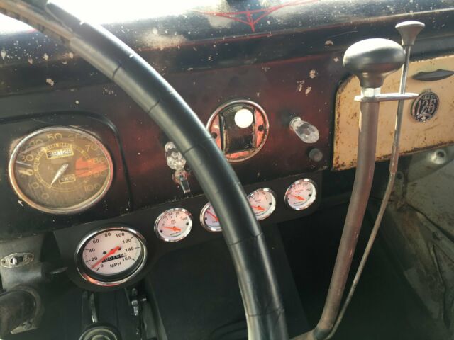 1939 patina rust/look Ford F85