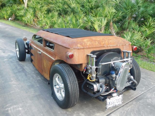 1962 Patina w/Flames Volkswagen Beetle - Classic Coupe