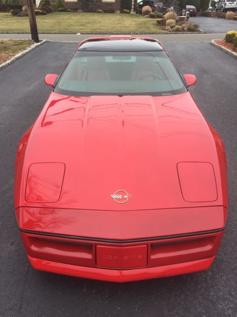 1987 Red Chevrolet Corvette Coupe