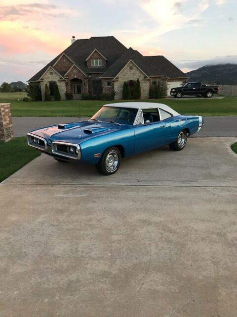 1970 Blue Dodge Coronet 2 door post