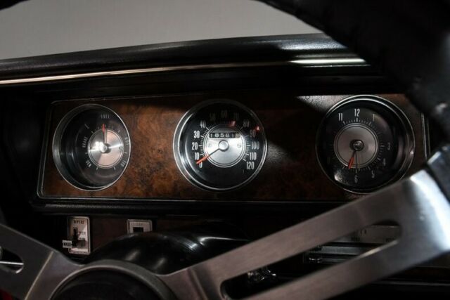 1970 Red Oldsmobile 442 Hardtop