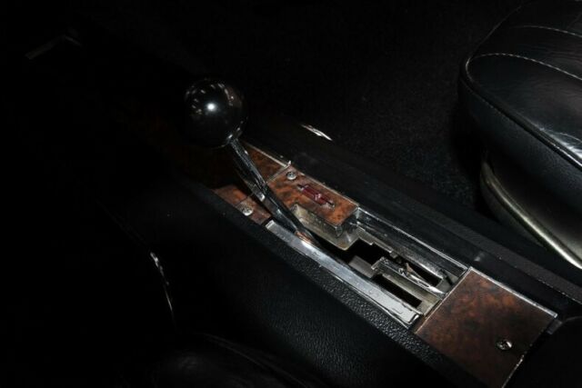 1970 Red Oldsmobile 442 Hardtop