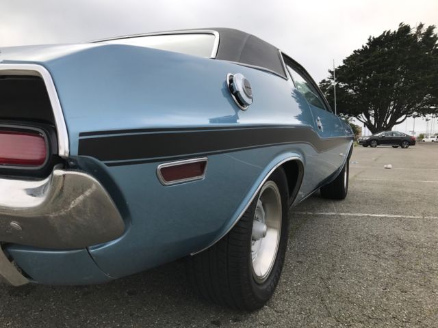 1970 Blue Dodge Challenger Coupe