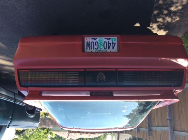 1987 Red Pontiac Trans Am 2 dr