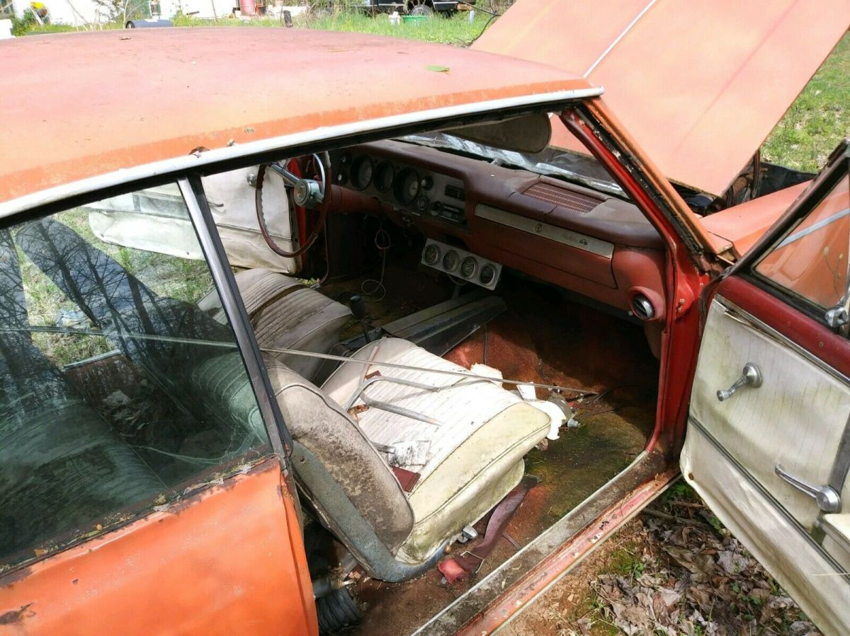 1964 Orange Chevrolet Chevelle Coupe