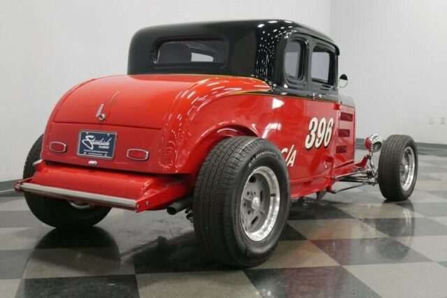 1932 Red Ford 5-Window Coupe