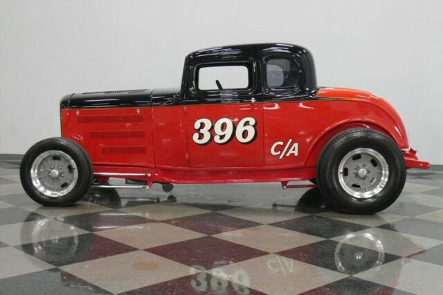 1932 Red Ford 5-Window Coupe