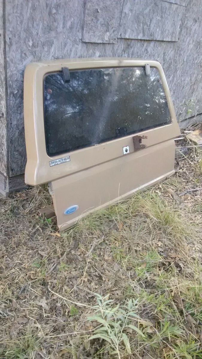 1984 Tan Ford Bronco II SUV