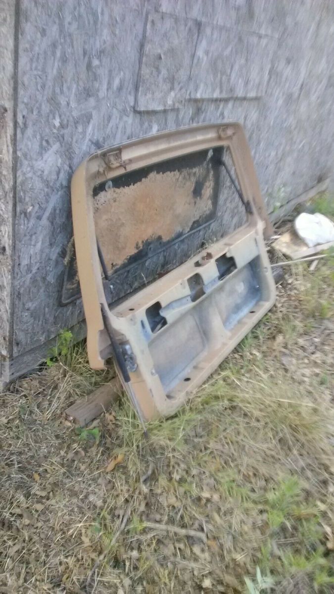 1984 Tan Ford Bronco II SUV