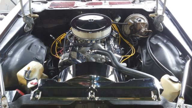 1975 Primer Chevrolet Camaro Coupe
