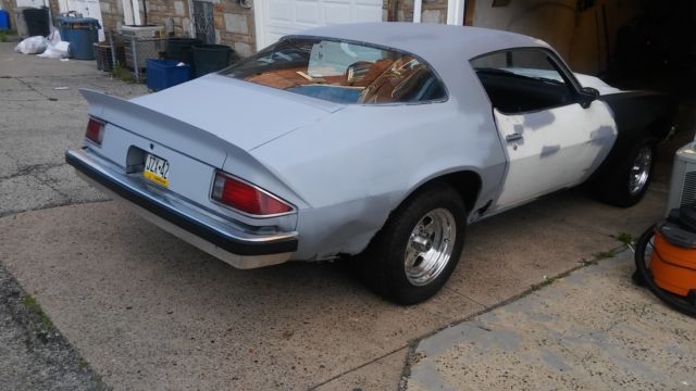 1975 Primer Chevrolet Camaro Coupe