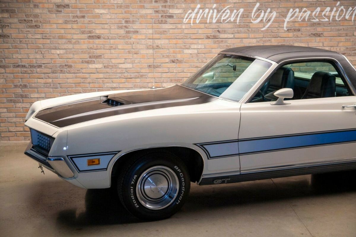 1971 White Ford Ranchero Coupe
