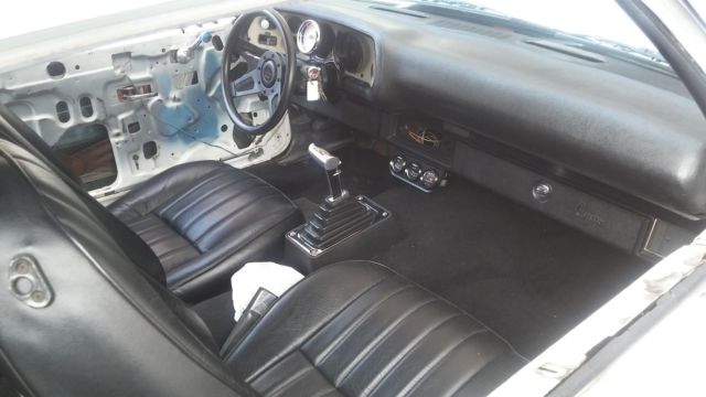 1975 Primer Chevrolet Camaro Coupe