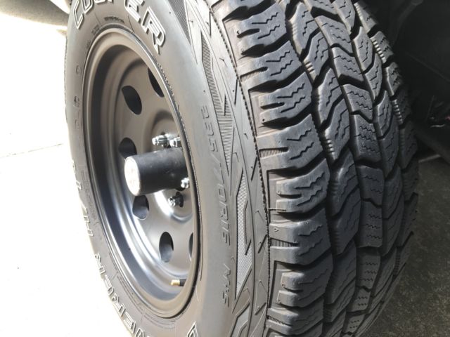 1989 Gray Ford Bronco II SUV