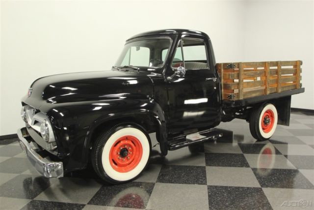 1955 Black Ford F-250