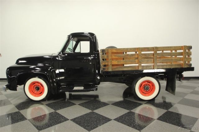 1955 Black Ford F-250