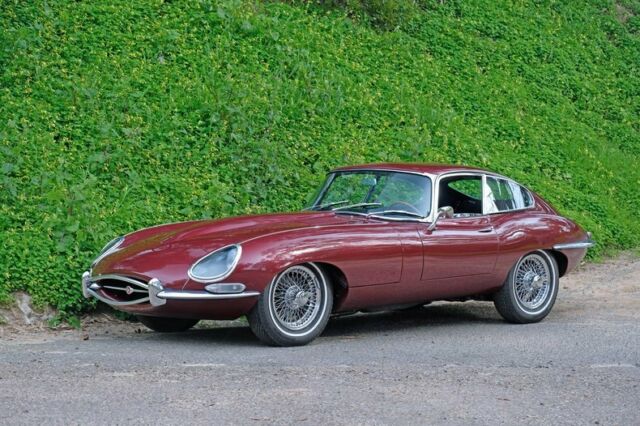 1967 Opalescent Maroon Jaguar E-Type Coupe