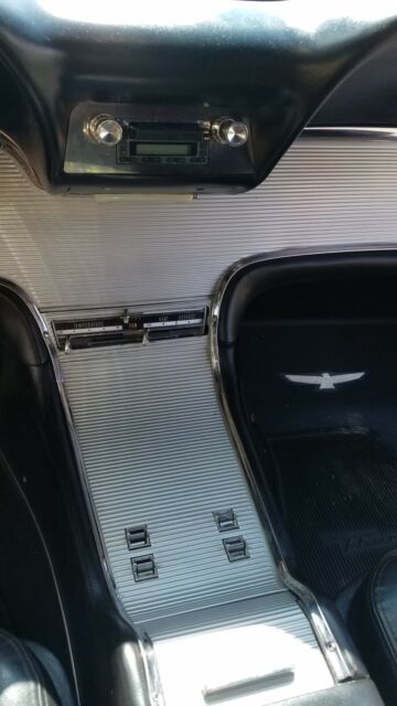 1963 Ford Thunderbird