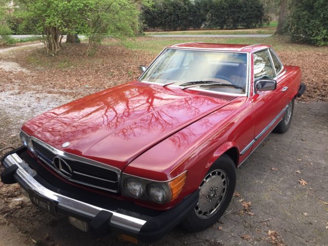 1977 Red Mercedes-Benz SL-Class Convertible