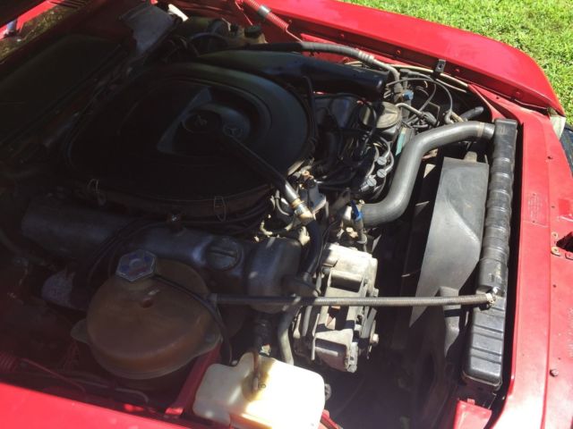 1977 Red Mercedes-Benz SL-Class Convertible