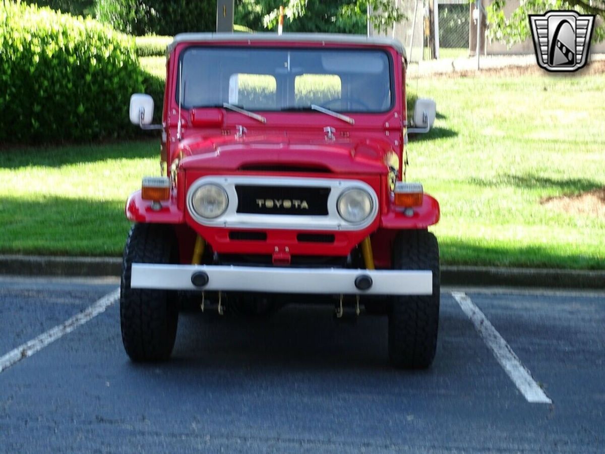 1979 Red Toyota Land Cruiser --