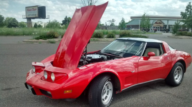 1979 red Chevrolet Corvette Coupe