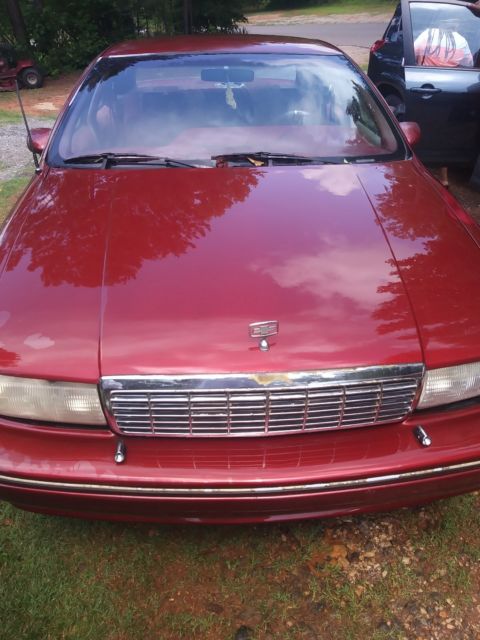 1992 Red Chevrolet Capriceold Sedan