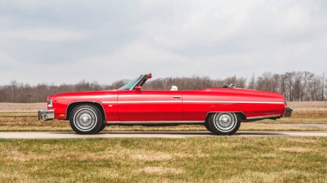 1975 Red Chevrolet Caprice Convertible
