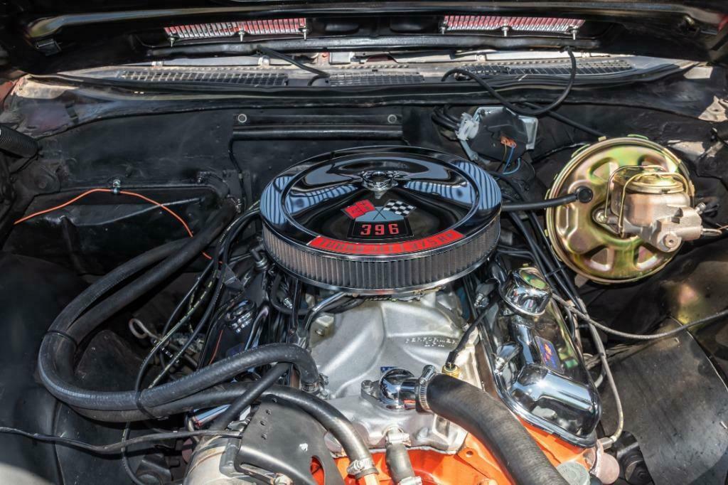 1969 Red Chevrolet Chevelle Coupe