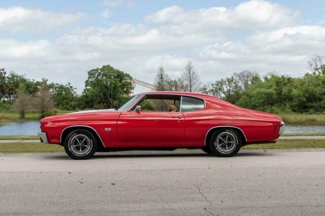 1970 Red Chevrolet Chevelle 2d : 2 Door Hard TOP