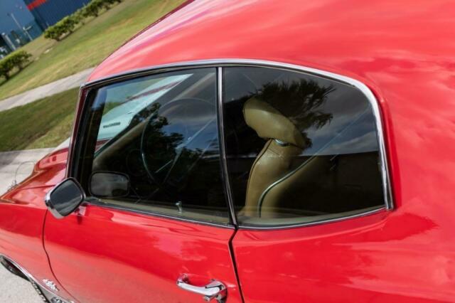 1970 Red Chevrolet Chevelle 2d : 2 Door Hard TOP