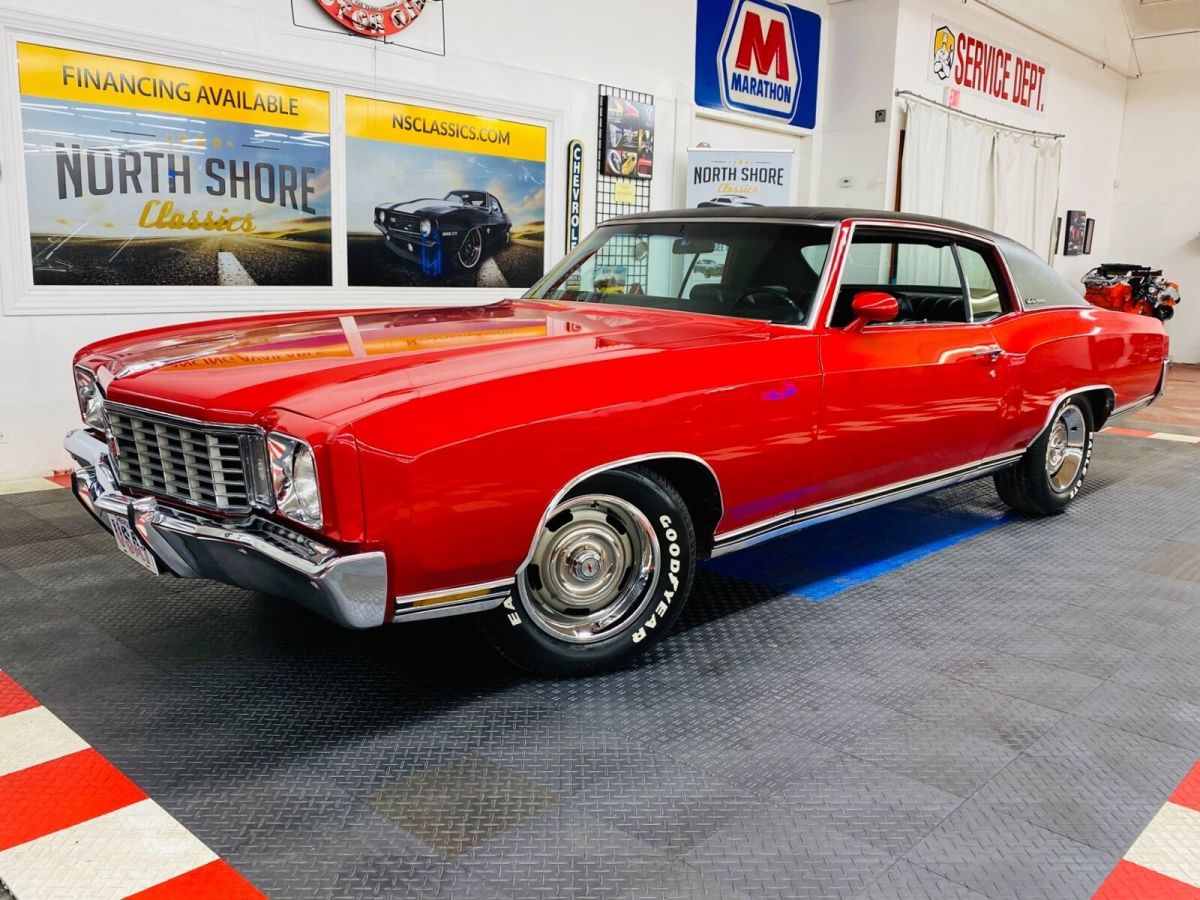 1972 Red Chevrolet Monte Carlo 2 Door
