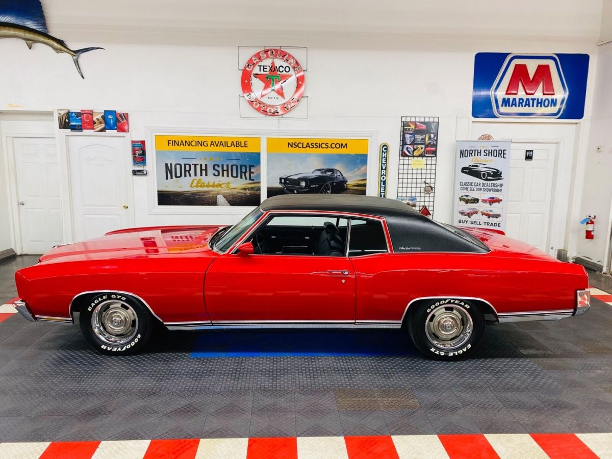 1972 Red Chevrolet Monte Carlo 2 Door