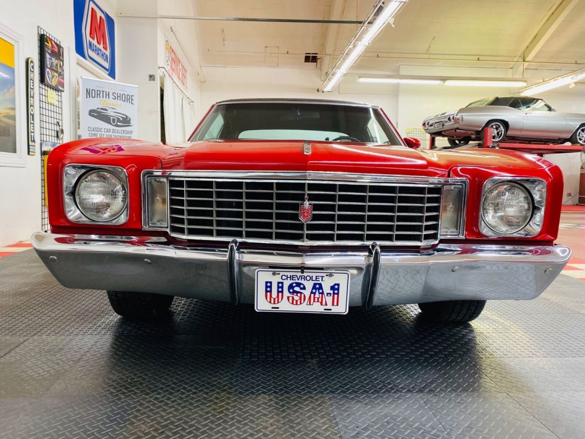 1972 Red Chevrolet Monte Carlo 2 Door