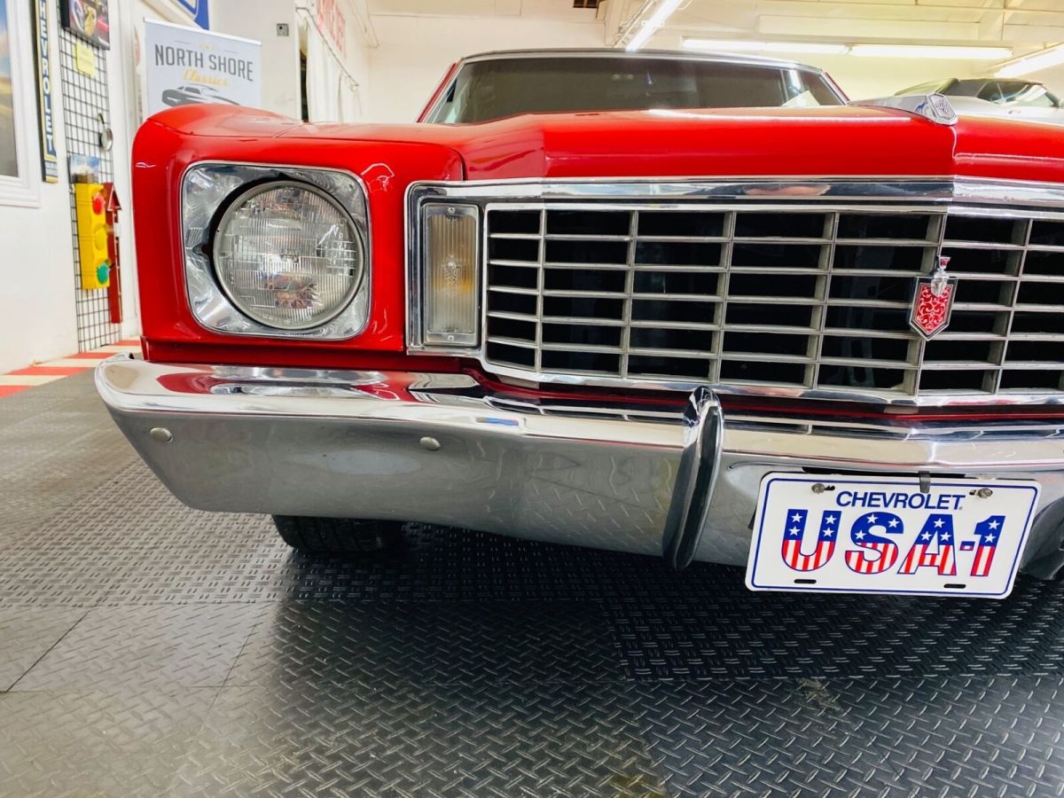 1972 Red Chevrolet Monte Carlo 2 Door