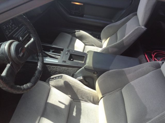 1985 Red Chevrolet Corvette Coupe