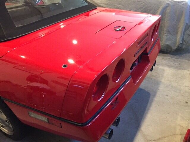 1988 Red Chevrolet Corvette