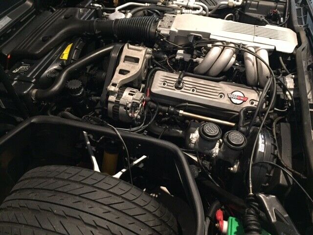 1988 Red Chevrolet Corvette