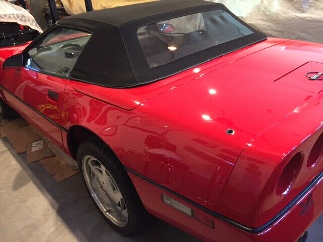 1988 Red Chevrolet Corvette