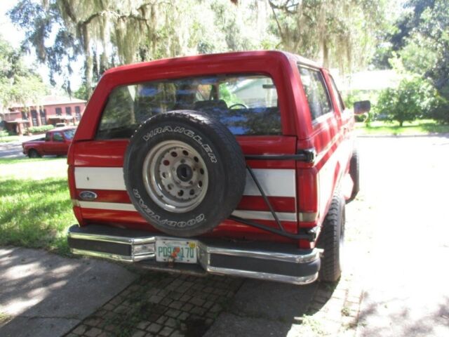 1988 Red Ford Bronco SUV