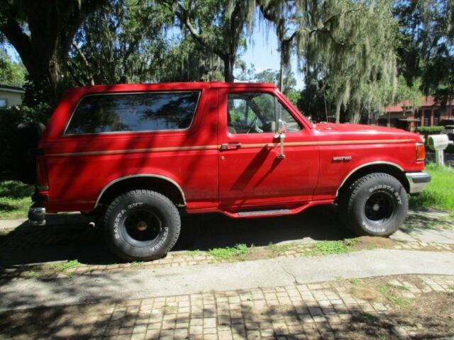 1988 Red Ford Bronco SUV