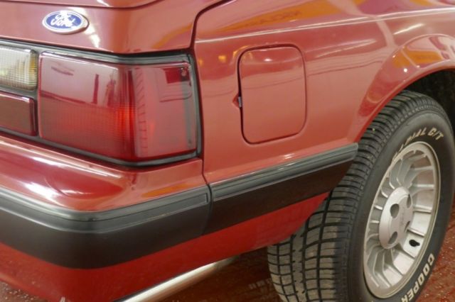 1989 Red Ford Mustang 2 Door